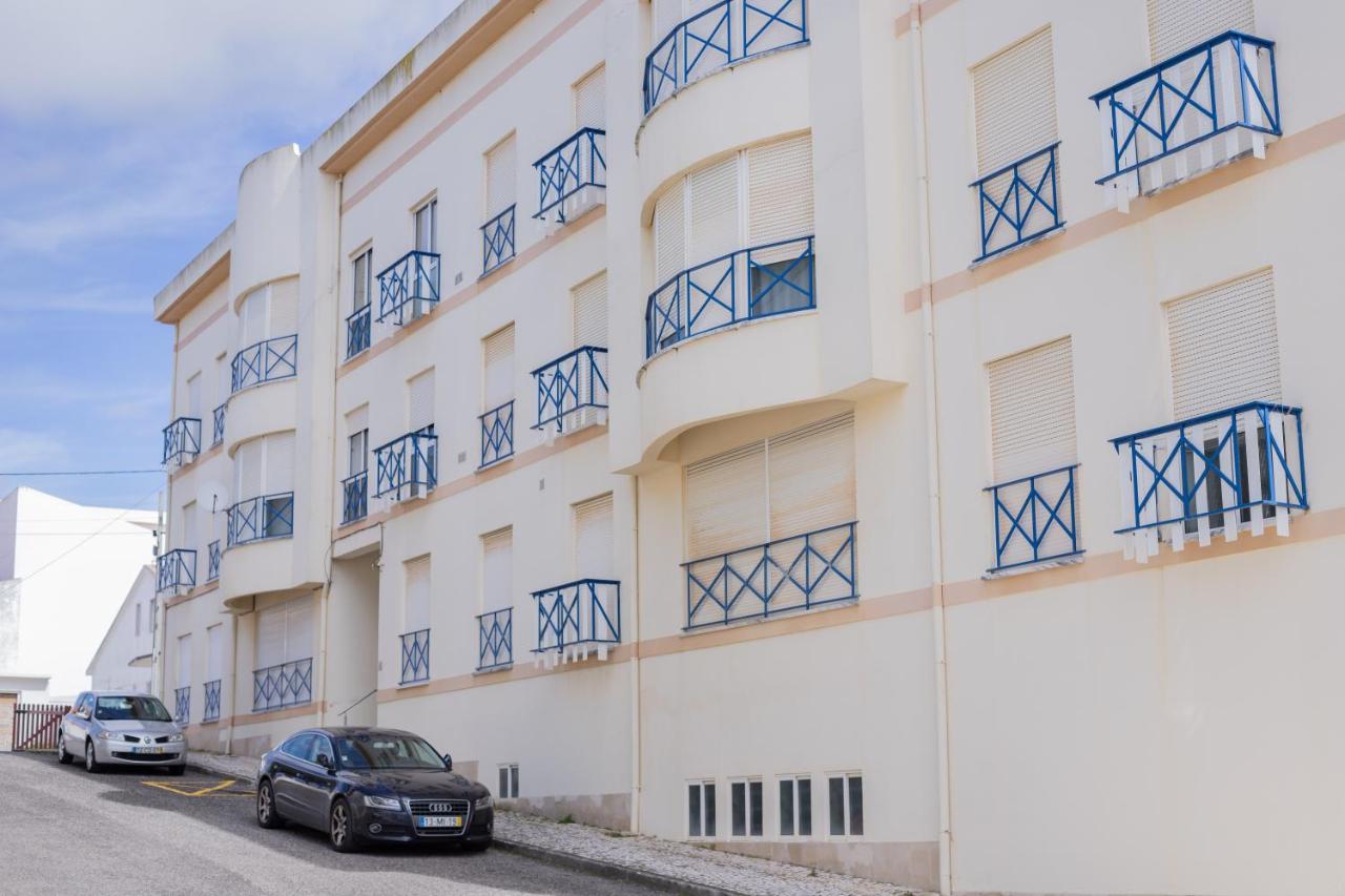White Beach House Praia da Lourinhã Екстериор снимка