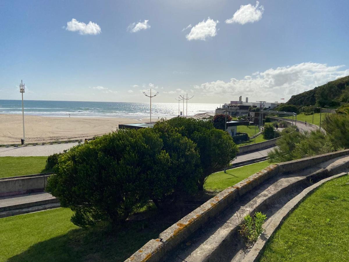 White Beach House Praia da Lourinhã Екстериор снимка